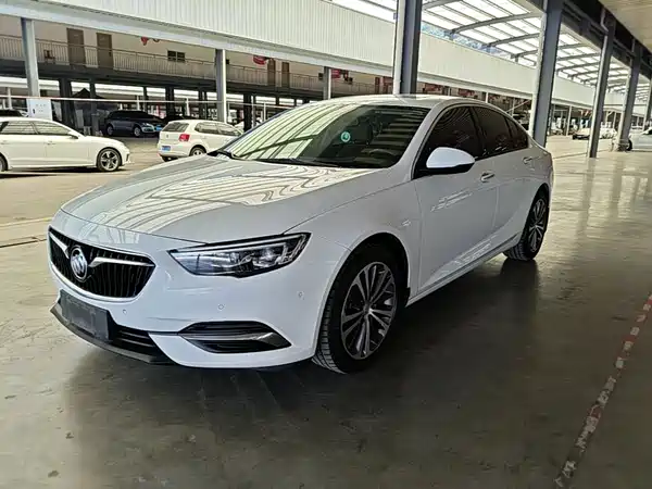 Buick Regal 2020