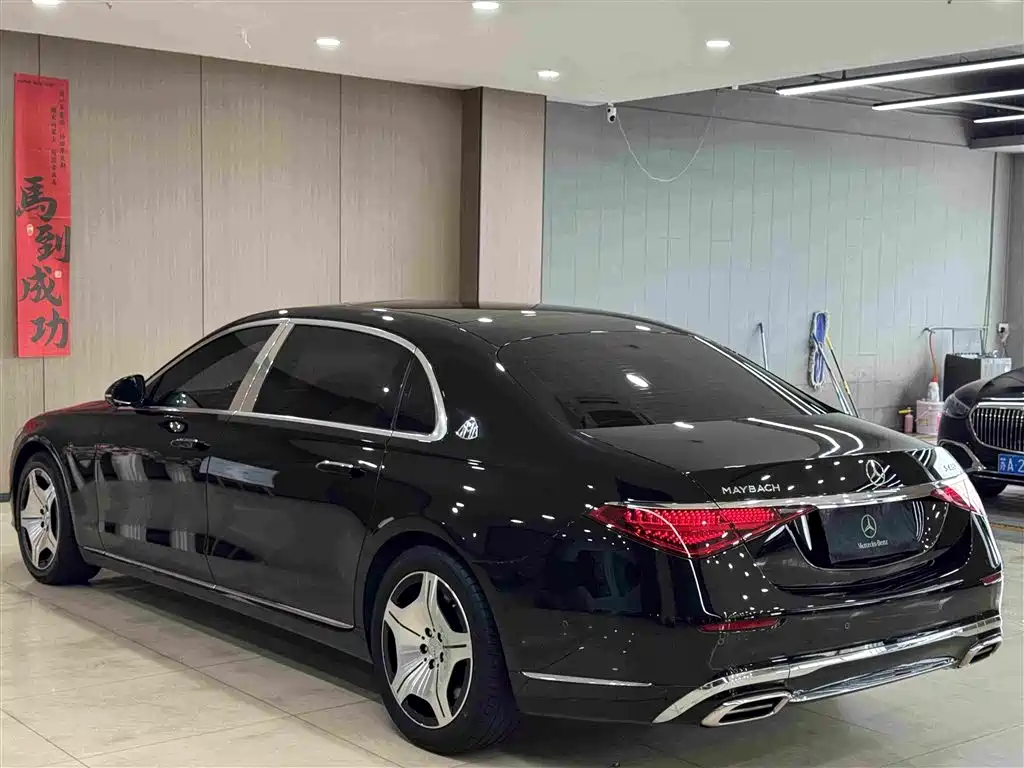 Mercedes-Benz Maybach S-Class 2024 — фото 19