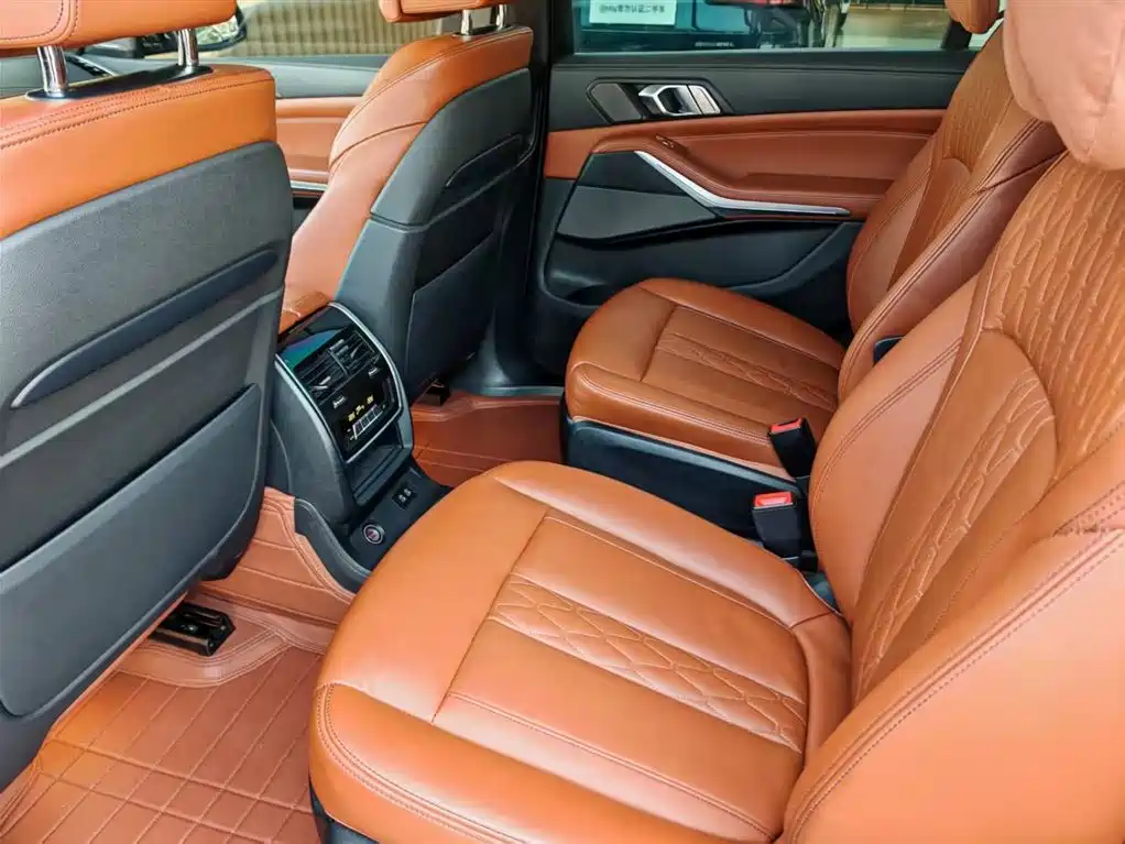 BMW X7 2022 — фото 11