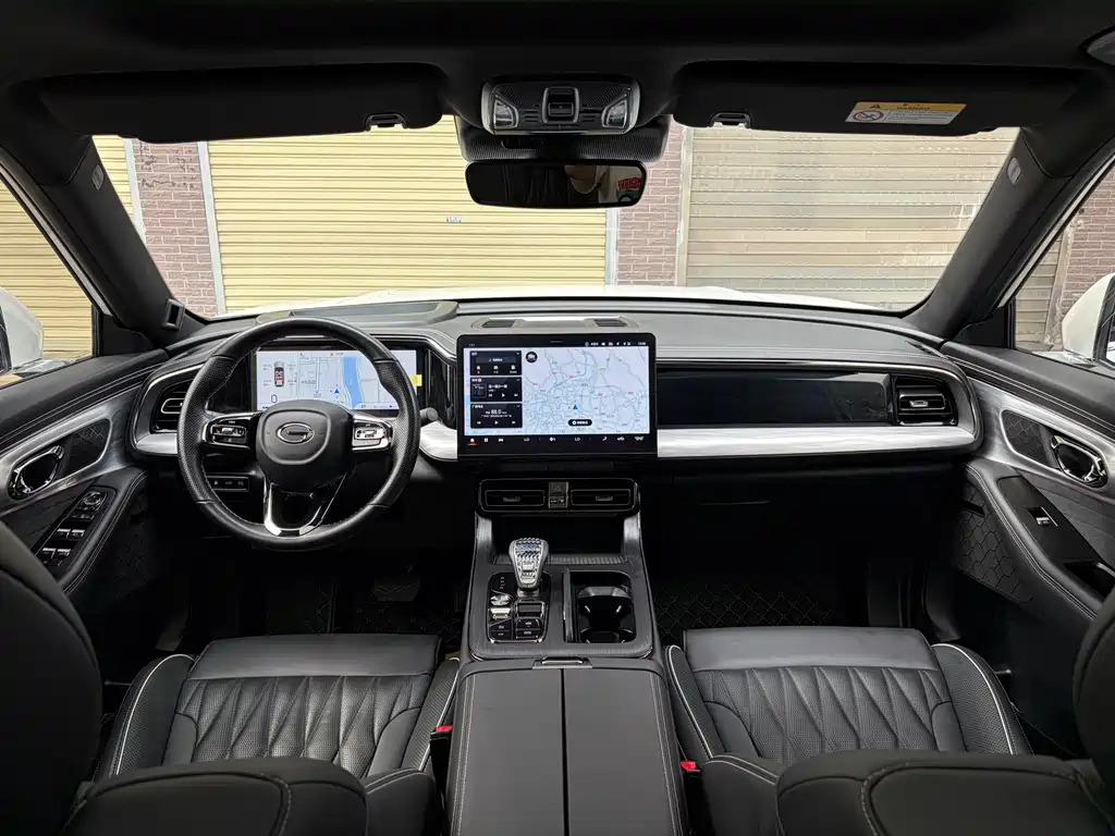 GAC Motor Trumpchi GS8 2023 — фото 16