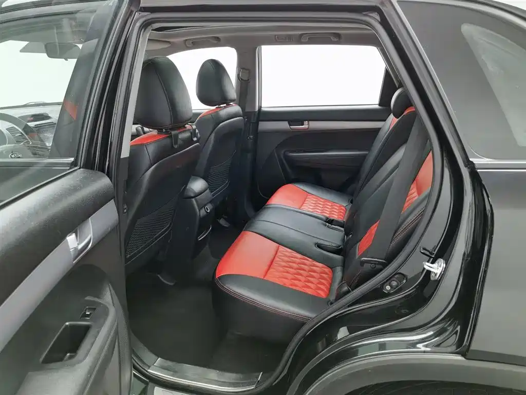 Kia Sorento 2015 — фото 15