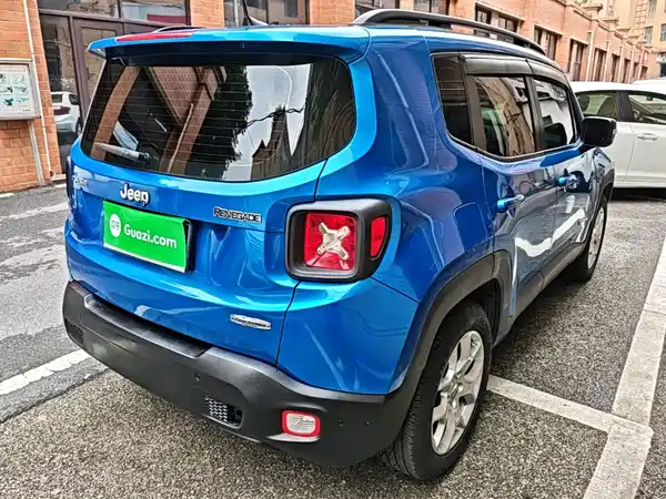 Jeep Freeman 2018