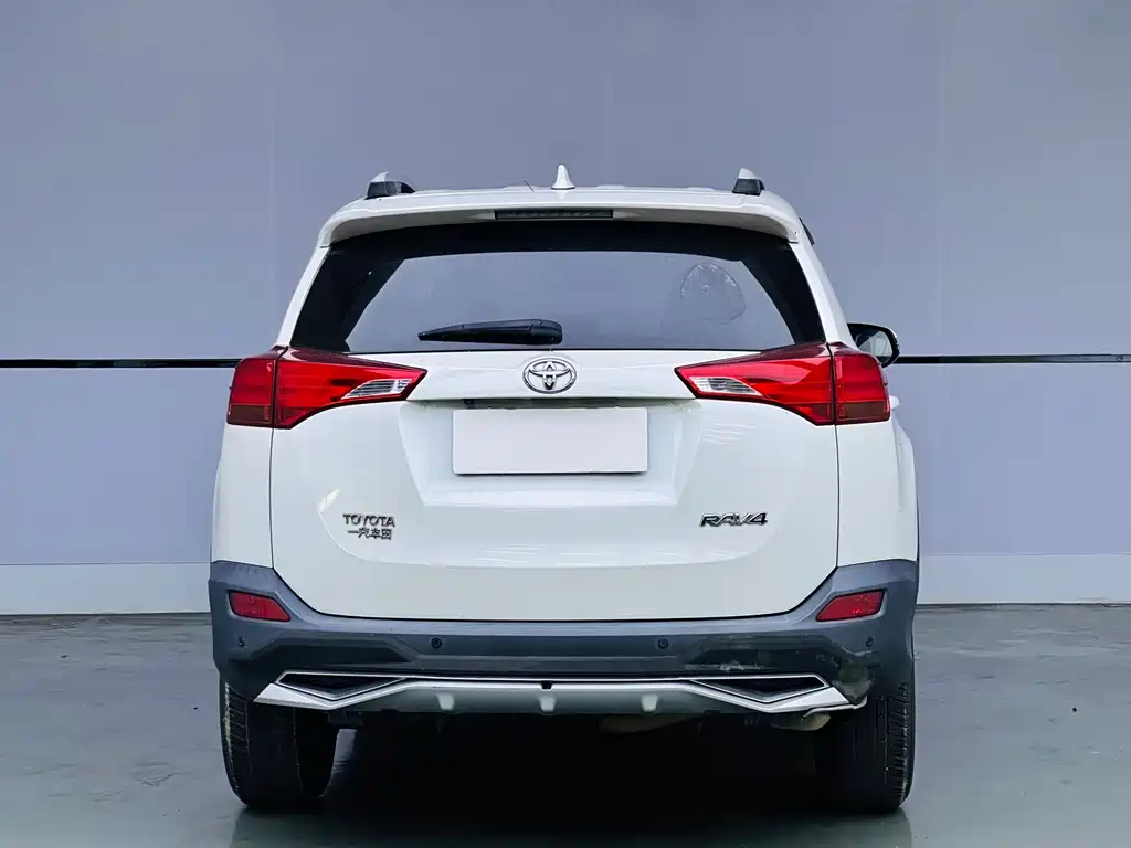 Toyota RAV4 2016