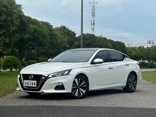 Nissan Teana 2021