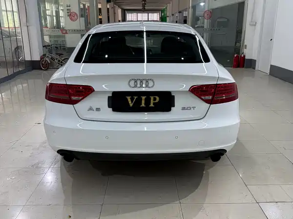 Audi A5 2011