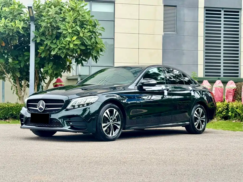 Mercedes-Benz C-Class 2019