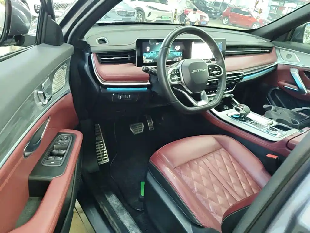 Jetour Jietu X70 PLUS 2023 — фото 16