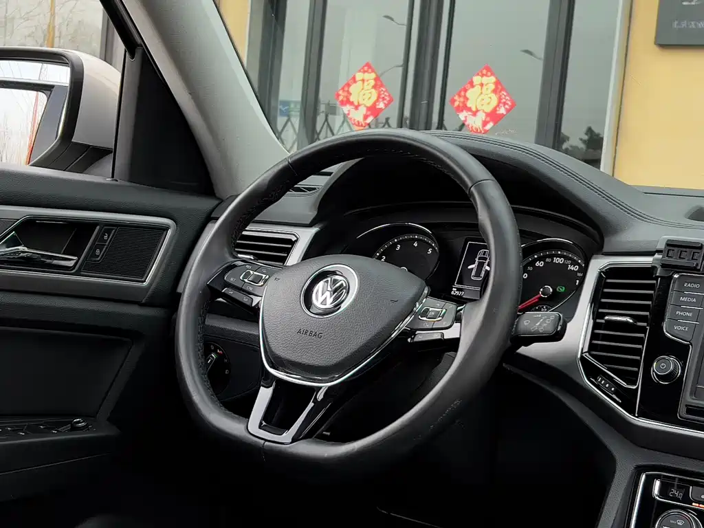 Volkswagen Teramont 2019 — фото 10