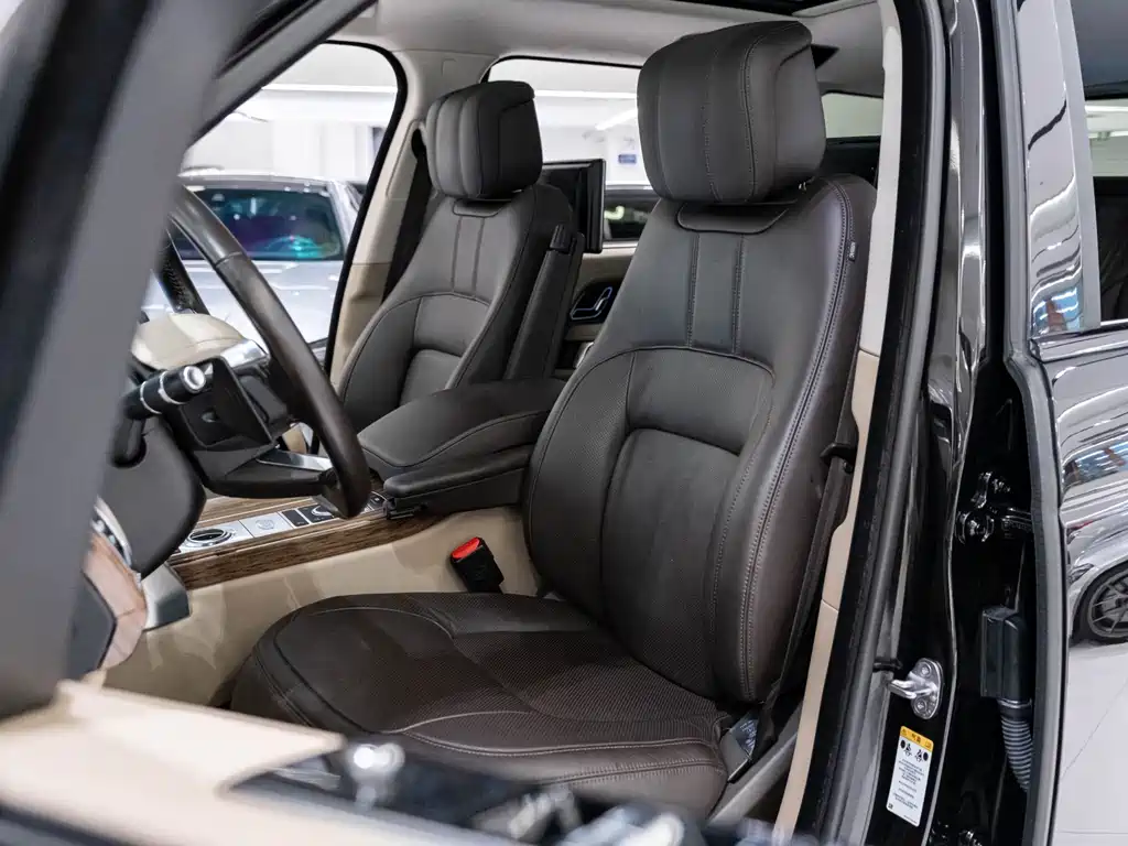 Land Rover Range Rover 2019 — фото 13