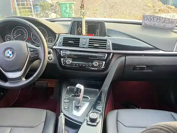 BMW 3 Series 2017