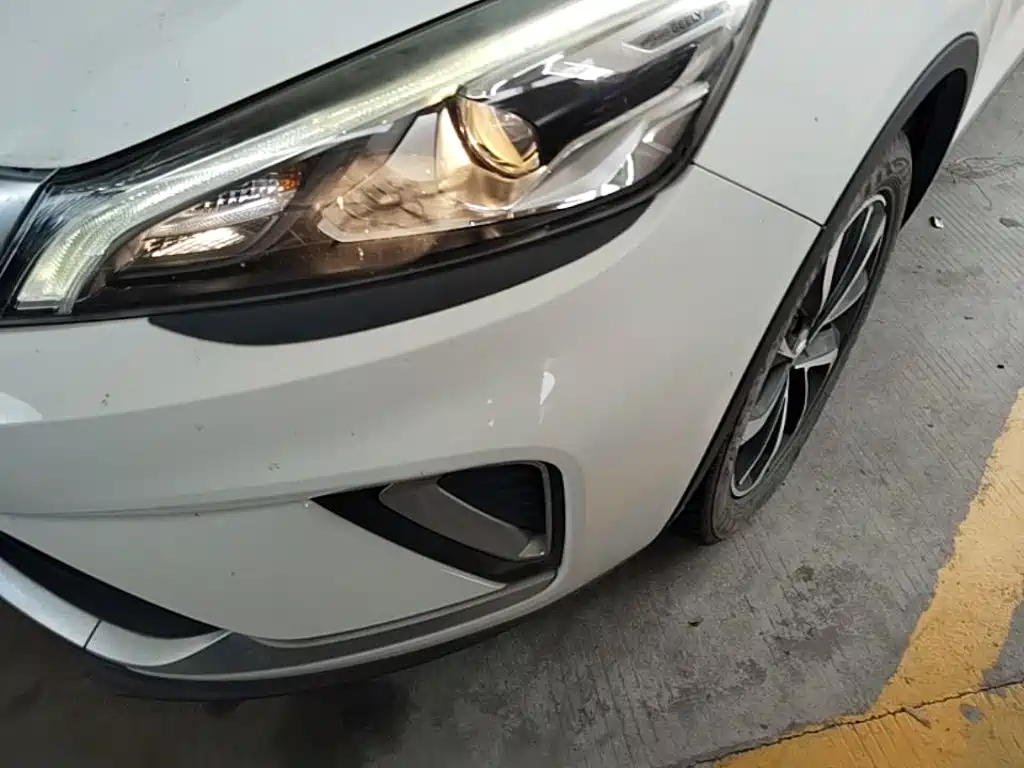 Geely Emgrand GS 2019 — фото 24