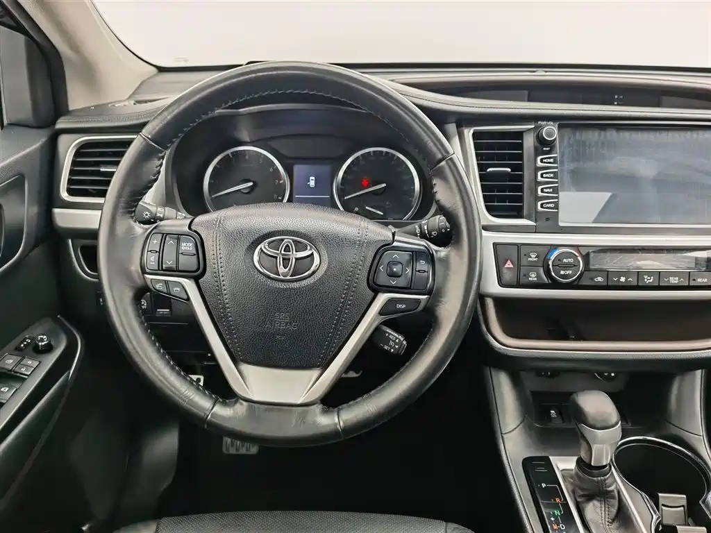 Toyota Highlander 2015 — фото 11
