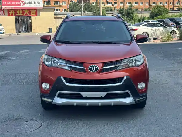 Toyota RAV4 2014