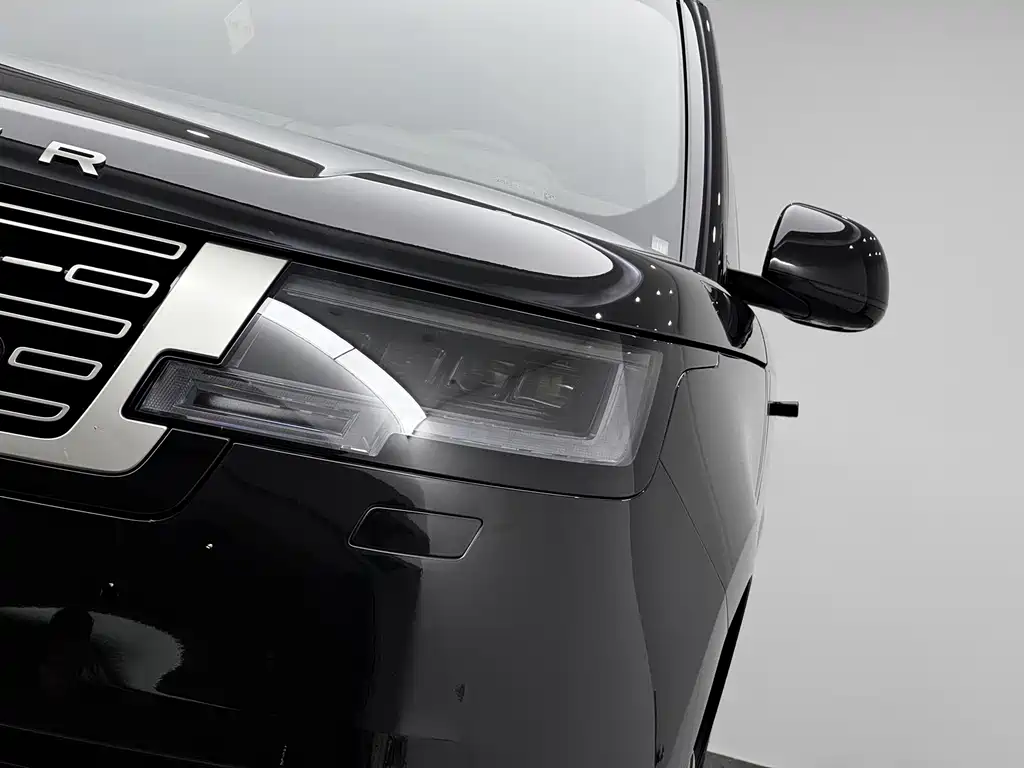 Land Rover Range Rover 2024 — фото 20