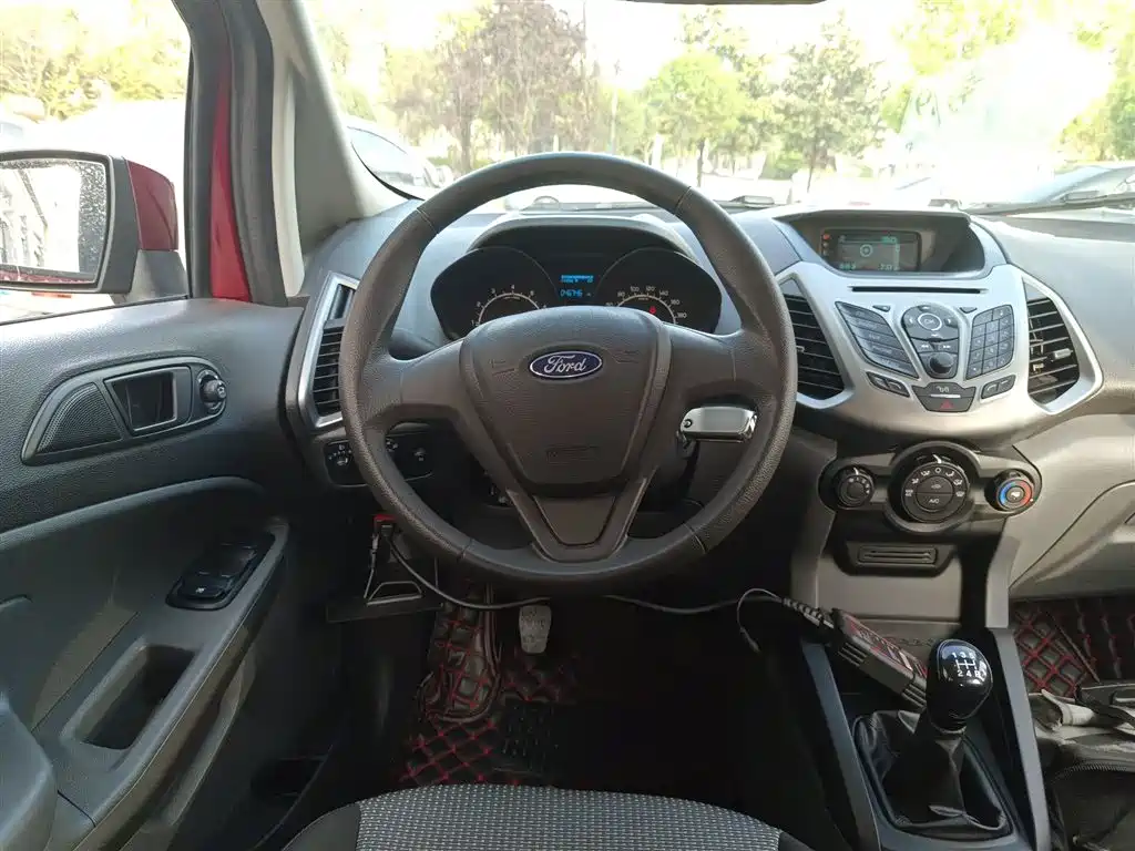 Ford Ecosport 2017 — фото 7