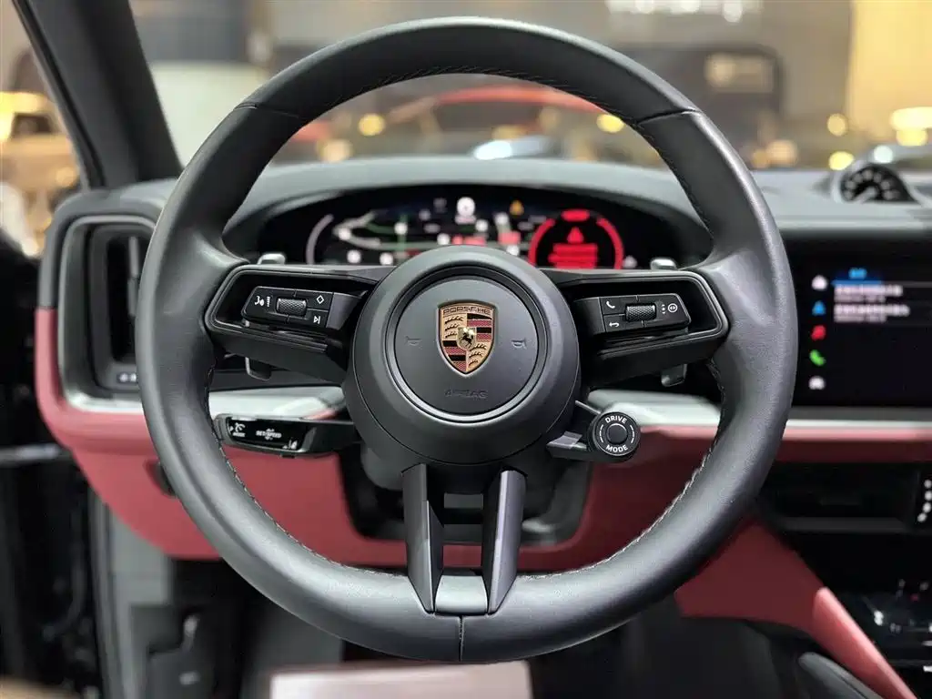 Porsche Cayenne 2025 — фото 15