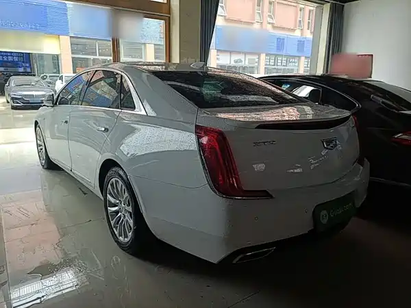 Cadillac XTS 2018