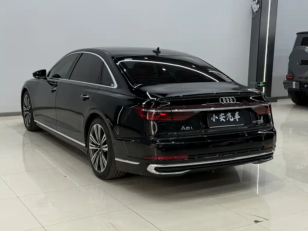 Audi A8 2024 — фото 5