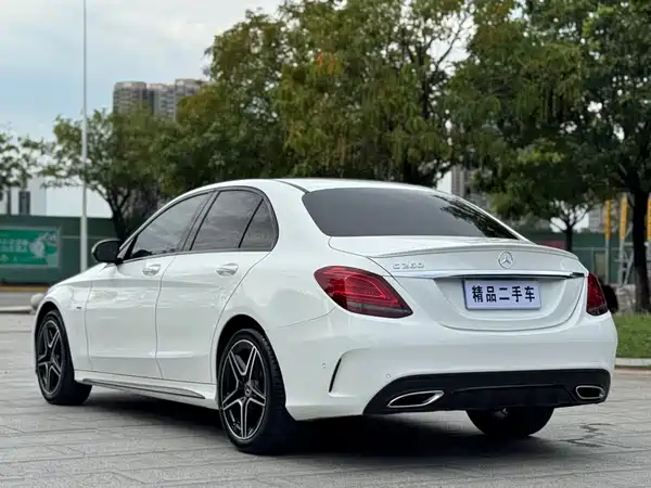 Mercedes-Benz C-Class 2021