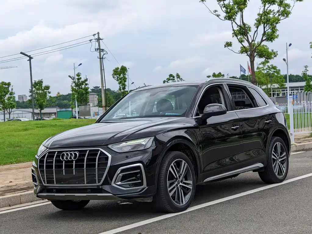 Audi Q5L 2022