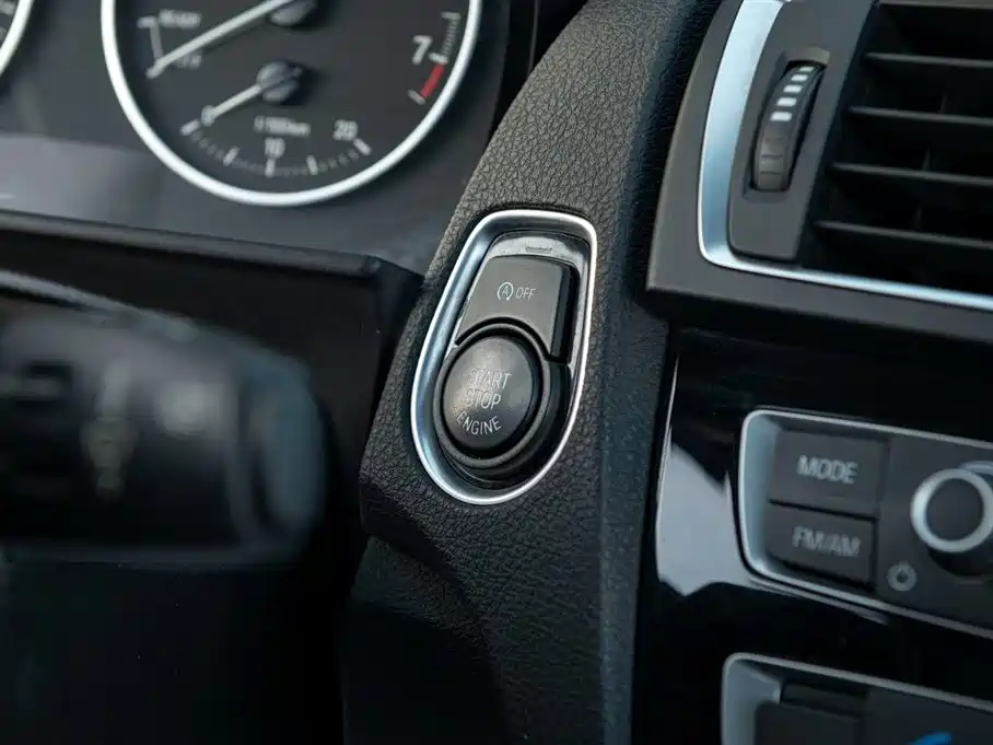 BMW 1 Series 2016 — фото 27