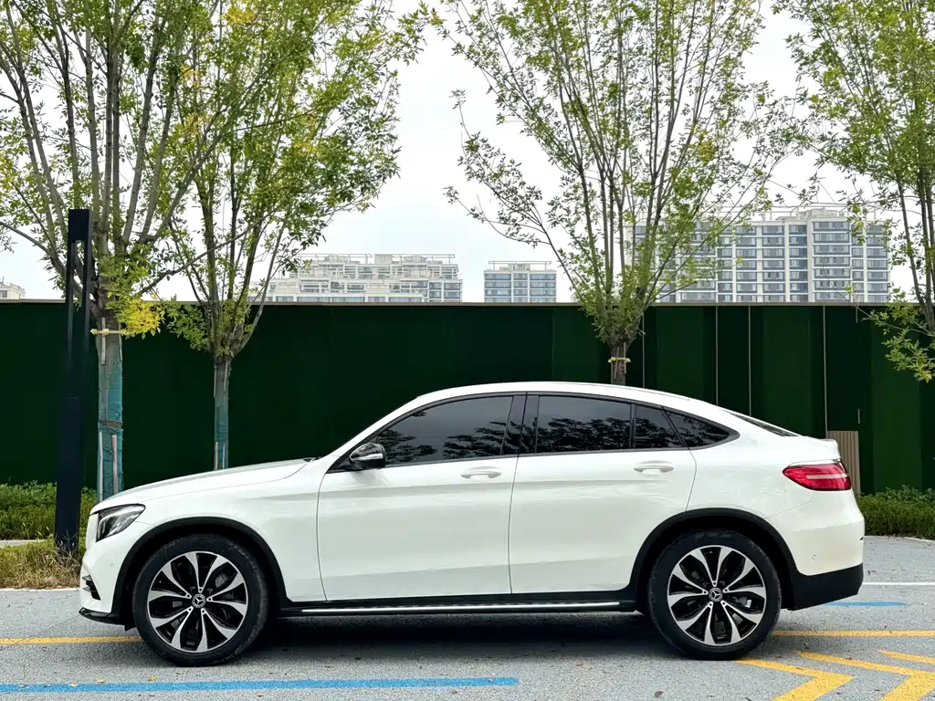 Mercedes-Benz GLC Coupe 2018 — фото 3