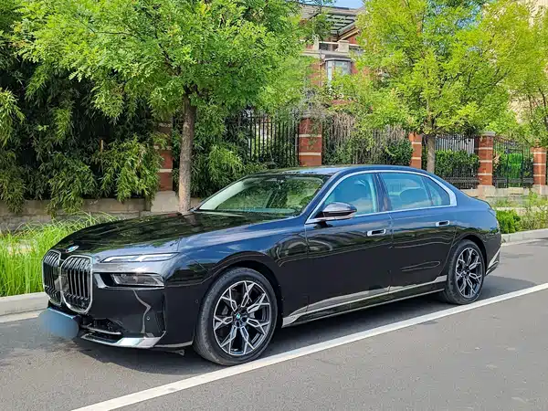 BMW 7 Series 2023