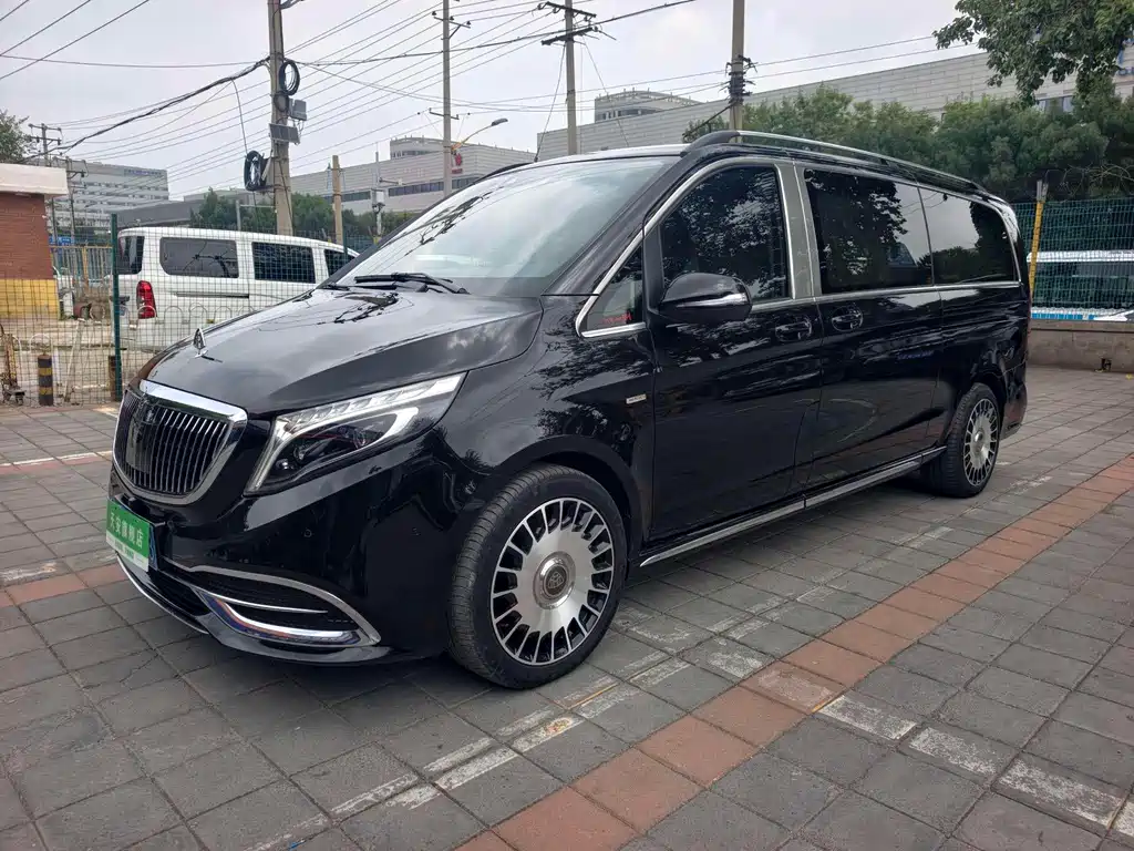 Mercedes-Benz V-Class 2022