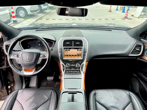 Lincoln Nautilus 2019