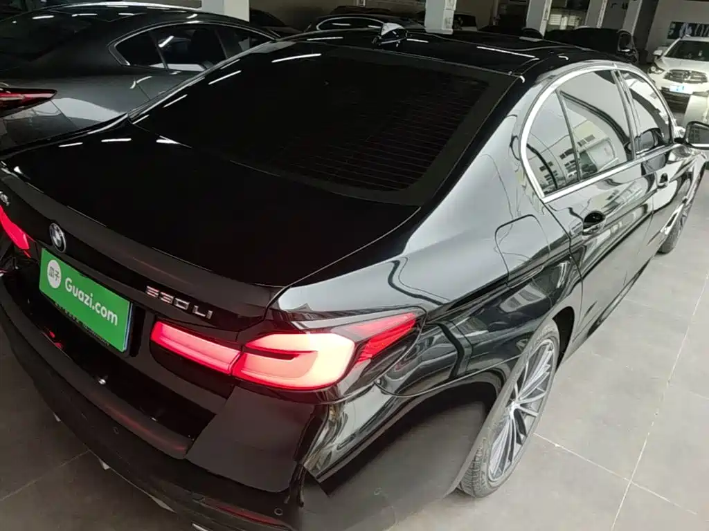 BMW 5 Series 2023