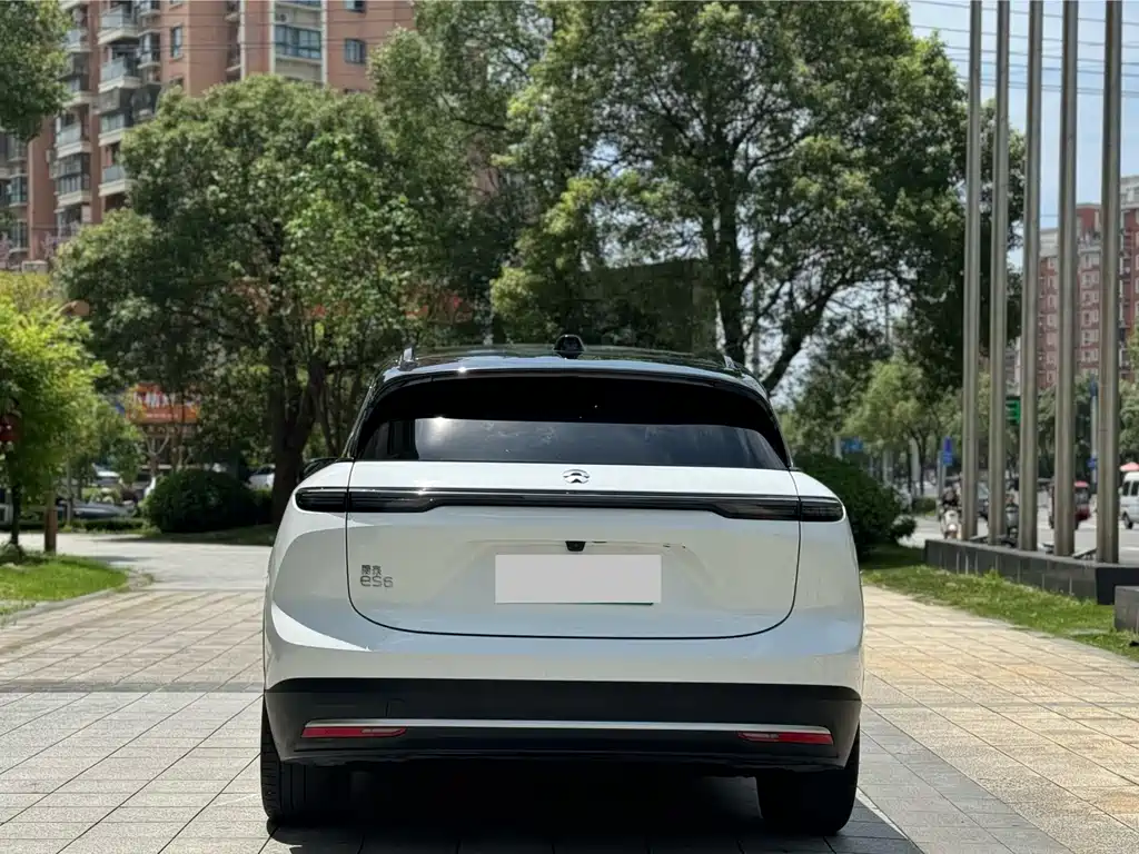 NIO ES6 2023