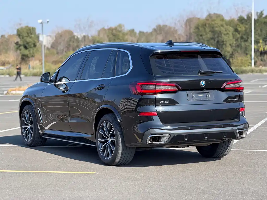 BMW X5 2023 — фото 17