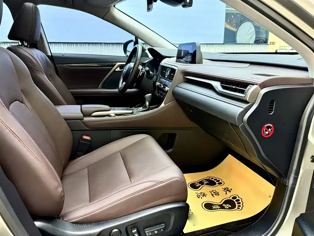 Lexus RX 2021 — фото 15