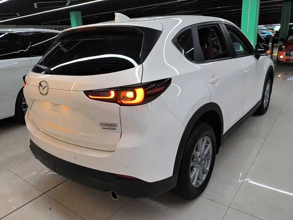 Mazda CX-5 2024
