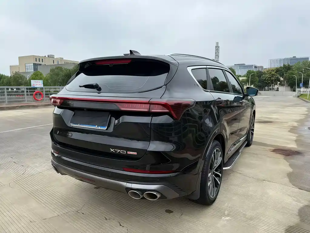 Jetour Jietu X70 PLUS 2021 — фото 17