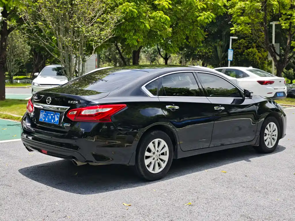 Nissan Teana 2016