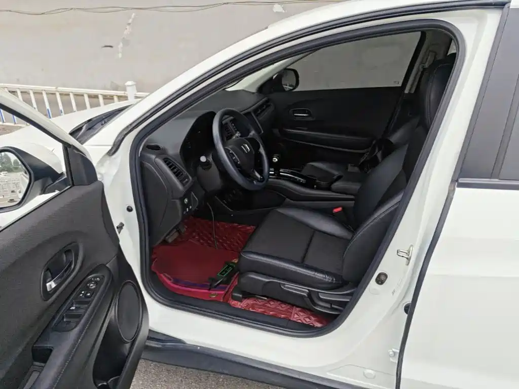 Honda Vezel 2020 — фото 16