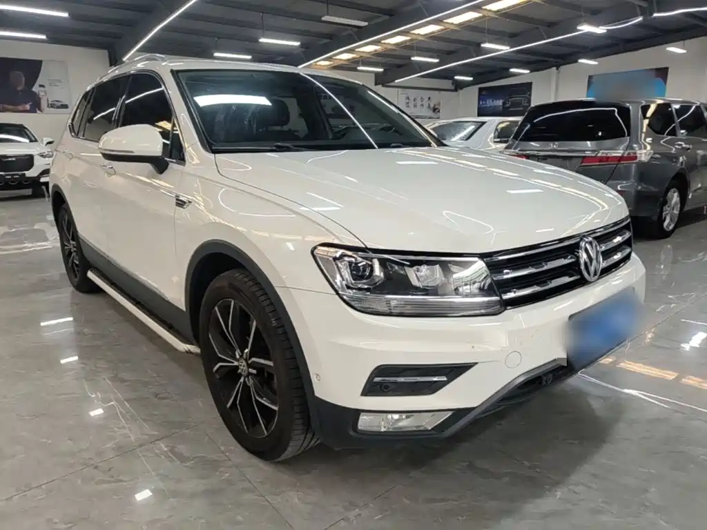 Volkswagen Tiguan L 2019 — фото 22