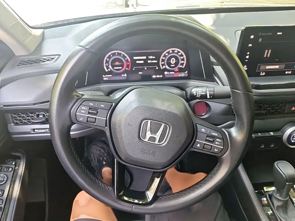 Honda Accord 2024 — фото 11
