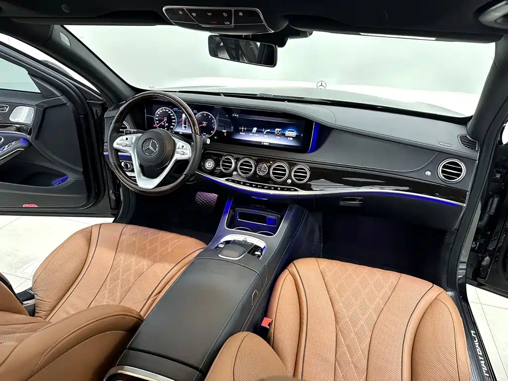 Mercedes-Benz Maybach S-Class 2020 — фото 16
