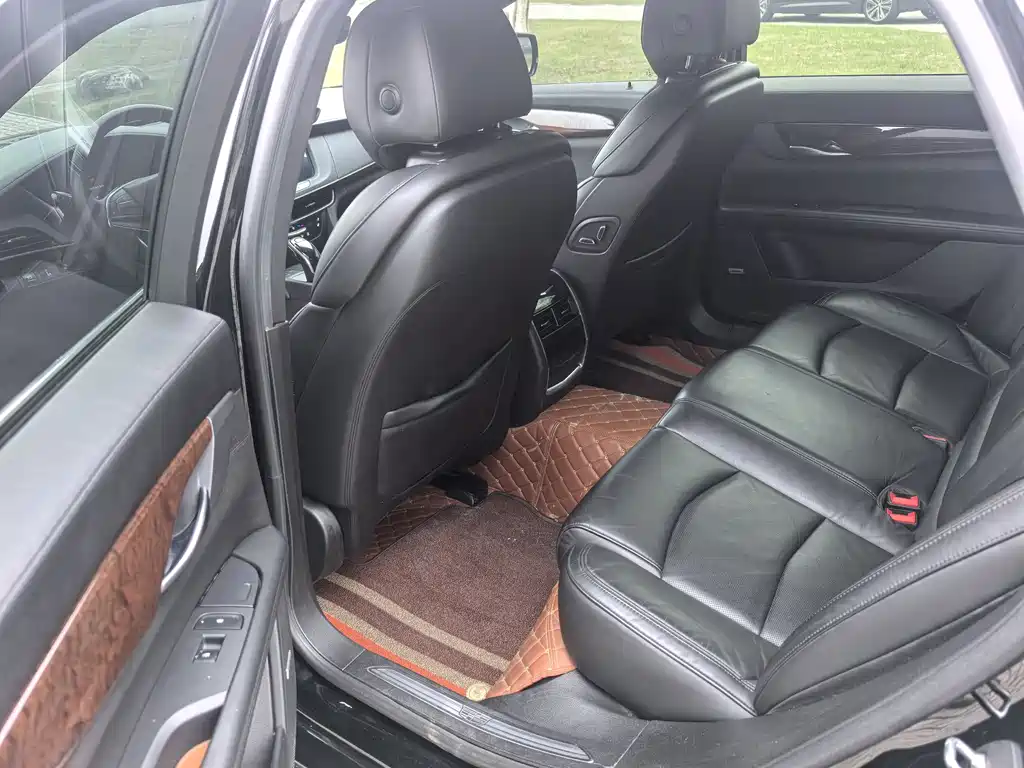 Cadillac CT6 2020 — фото 10