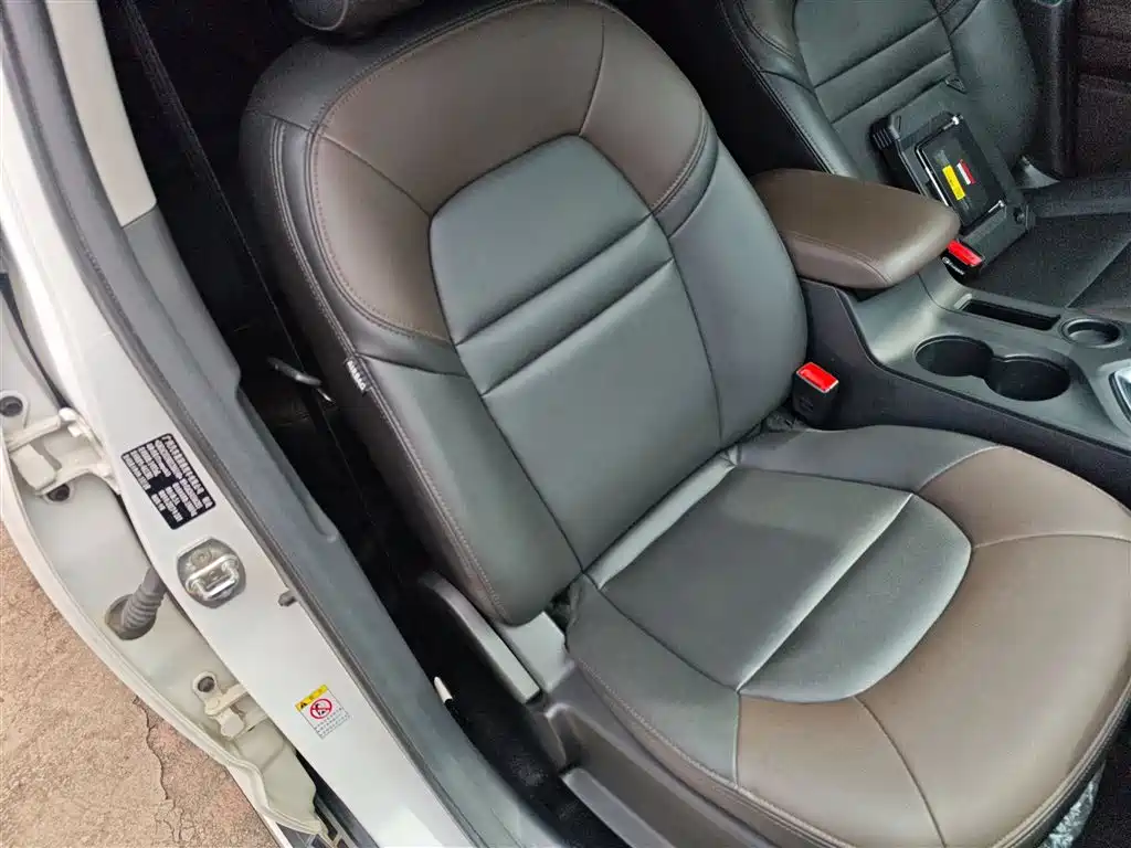 GAC Motor Trumpchi GS4 2017 — фото 25