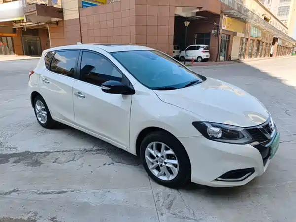 Nissan Tiida 2021