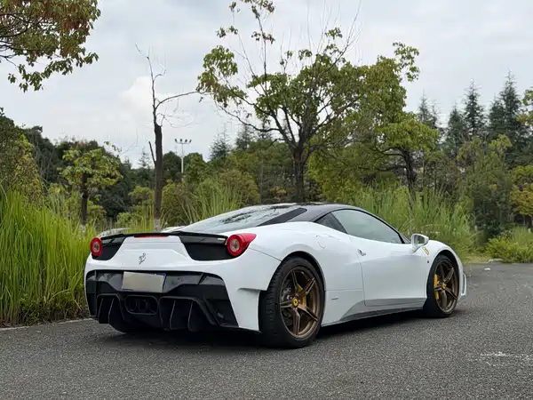 Ferrari 458 2011