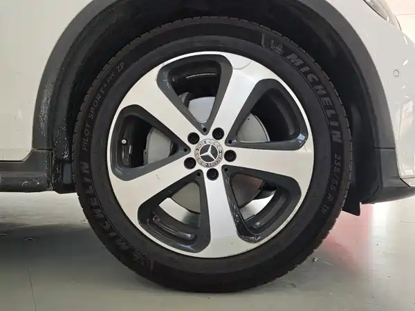 Mercedes-Benz GLC 2018