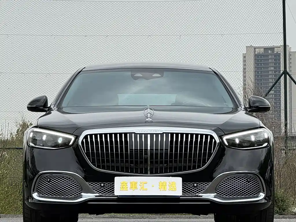 Mercedes-Benz Maybach S-Class 2024