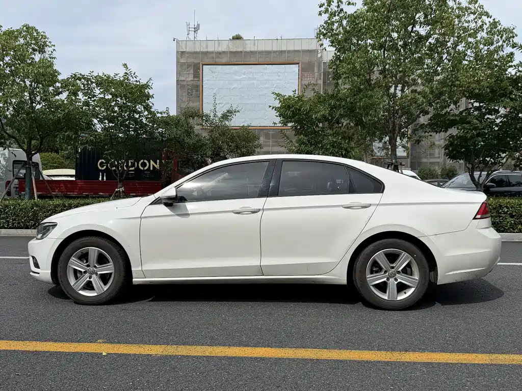Volkswagen Lamando 2018
