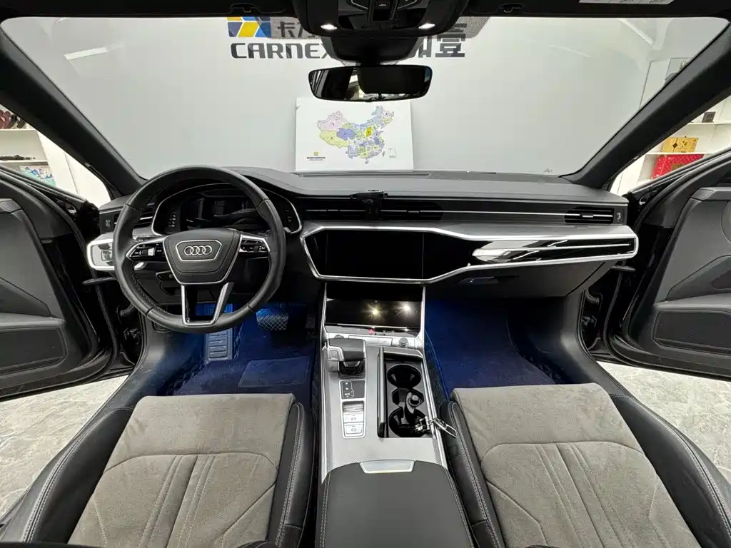 Audi A6L 2023 — фото 11