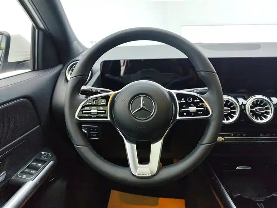 Mercedes-Benz GLA 2022 — фото 15
