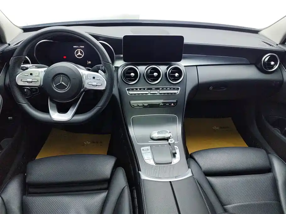 Mercedes-Benz C-Class 2020 — фото 12